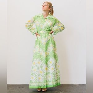 Vintage 60/70’s long sleeve floral dress